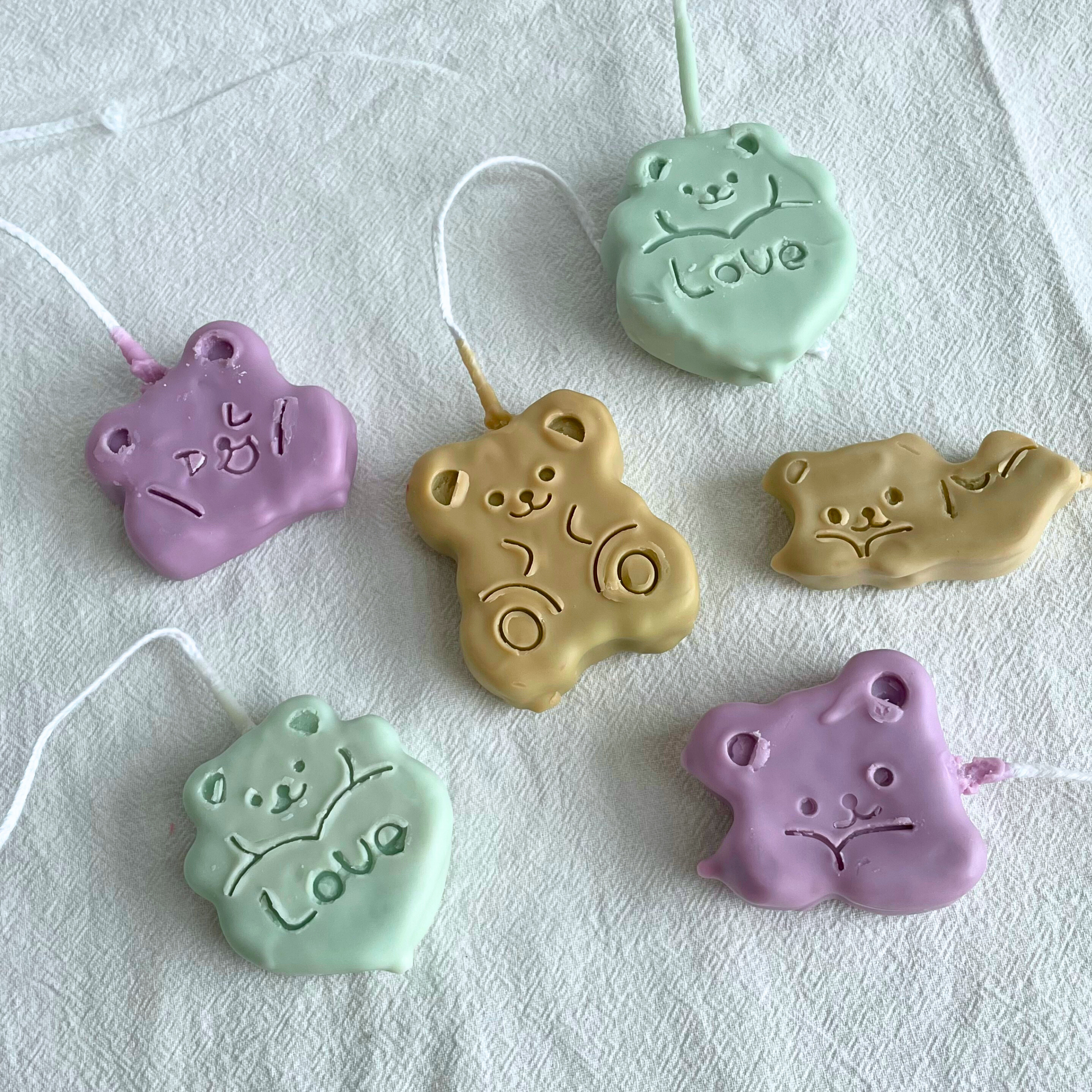 Dipping Candle with Cookie Cutter (2)
